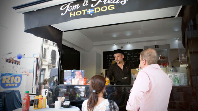 Petites Puces Bruxelles Reportage Evénements #85 Aurélie Choiral