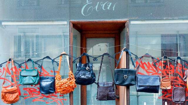 Petites Puces Bruxelles Reportage Evénements #97 Aurélie Choiral