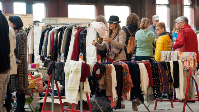 Petites Puces Bruxelles Reportage Evénements #152 Aurélie Choiral